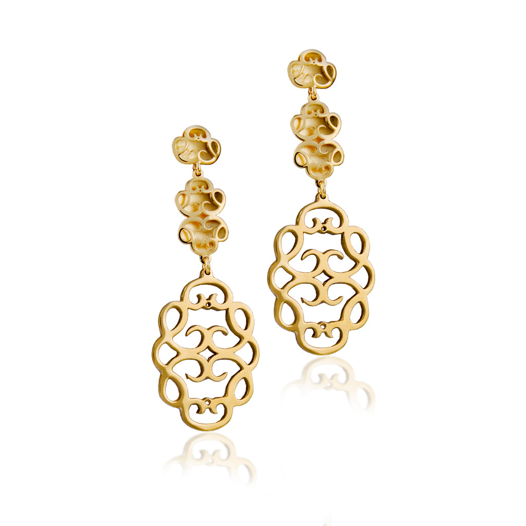 Aretes Símbolo Real