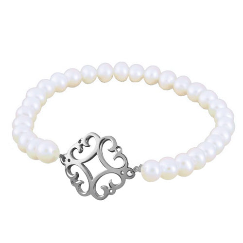 Lucero Pearls Bracelet